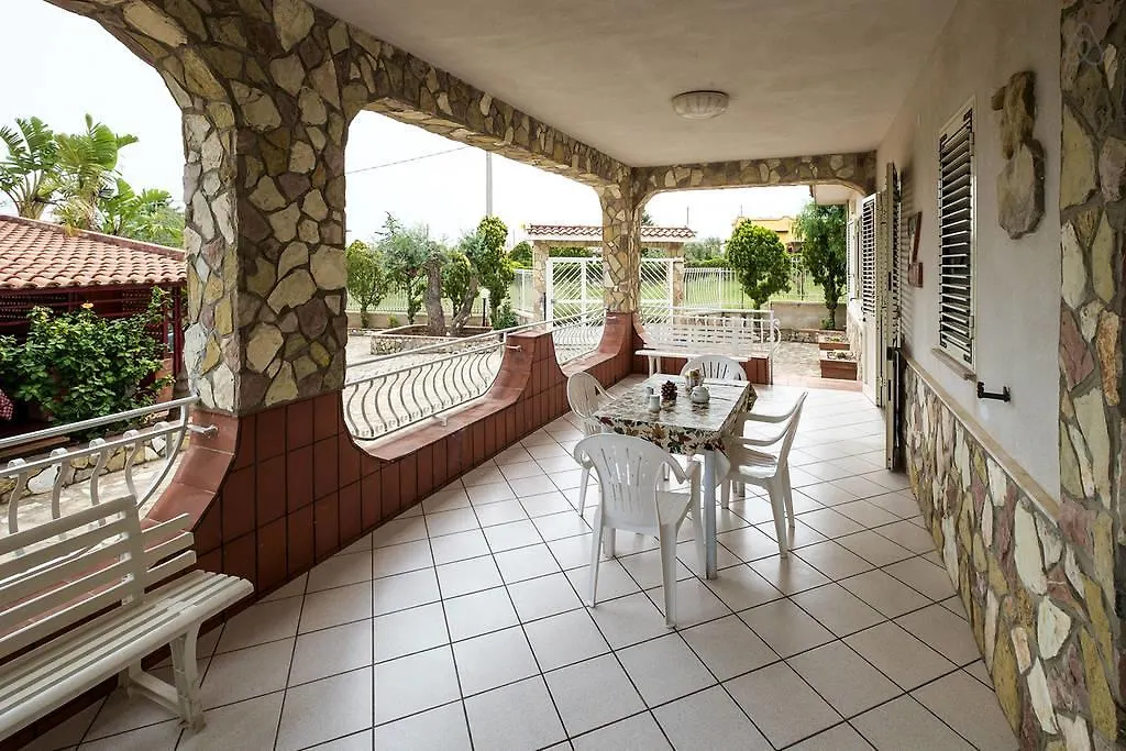 بيت للعطل Villa Aurora Altavilla Milicia