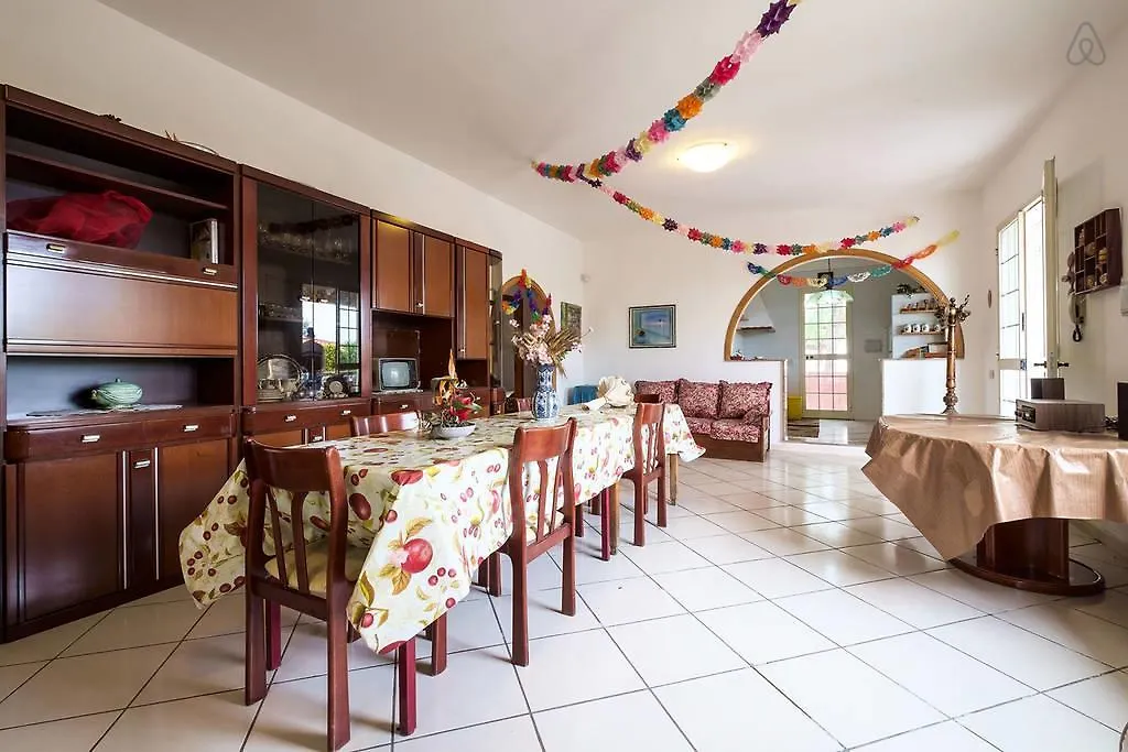 Villa Aurora Altavilla Milicia بيت للعطل